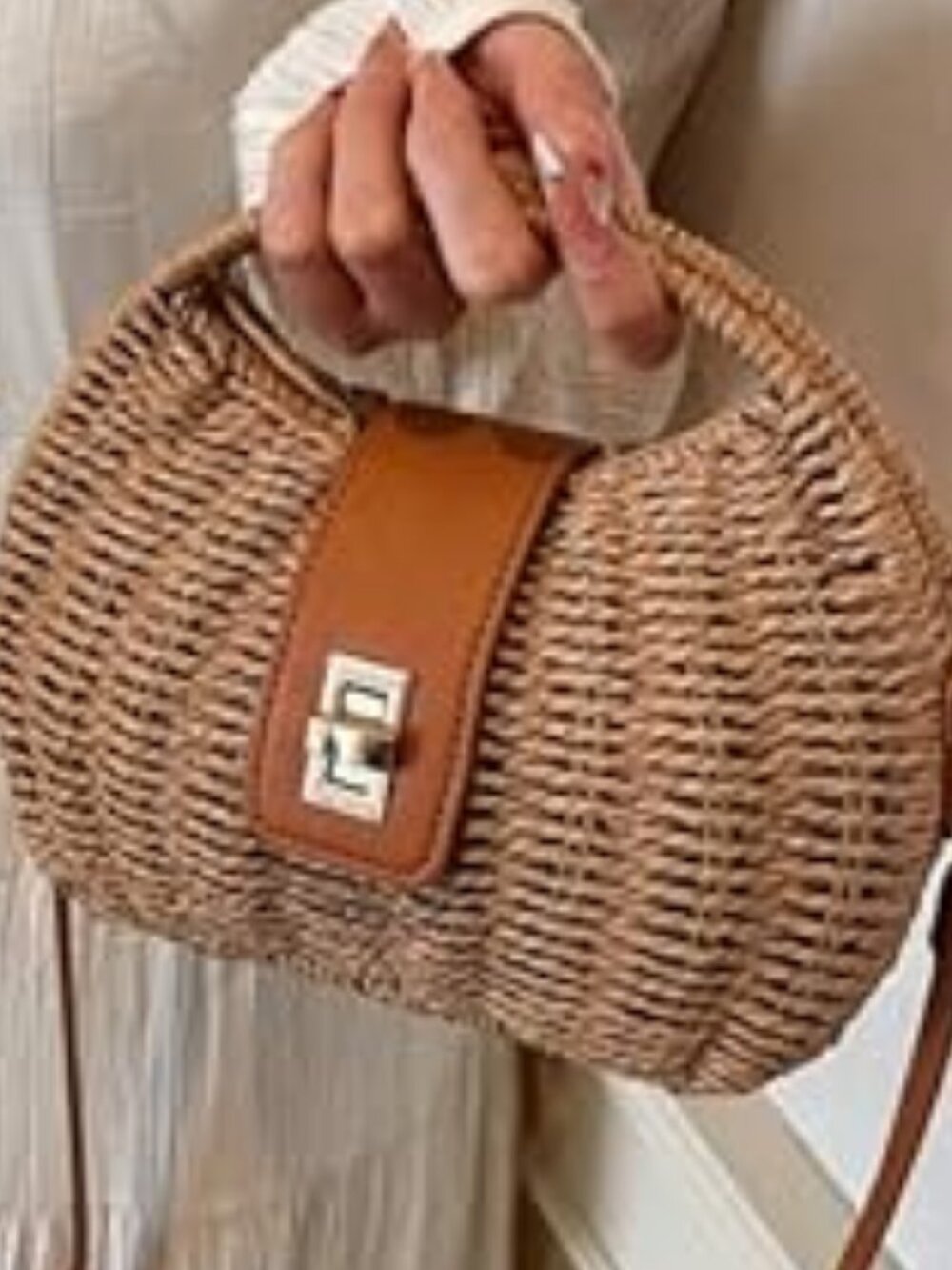 Neiman Marcus Khaki Brown Beach Straw Woven Bag - Picture 4 of 4